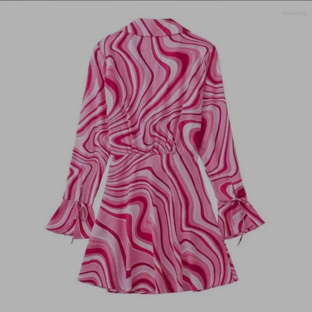 Zara Barbie Linen Blend Cut Out Psychedelic Print - Picture 3 of 11